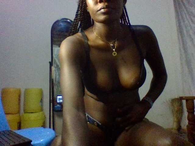 charmychassy27 online show from June 29, 5:48 pm