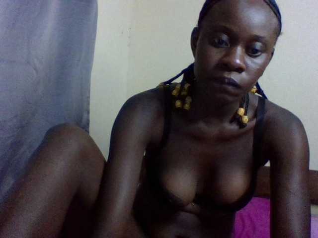 charmychassy27 online show from July 3, 3:58 pm