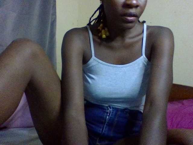charmychassy27 online show from July 4, 4:42 pm