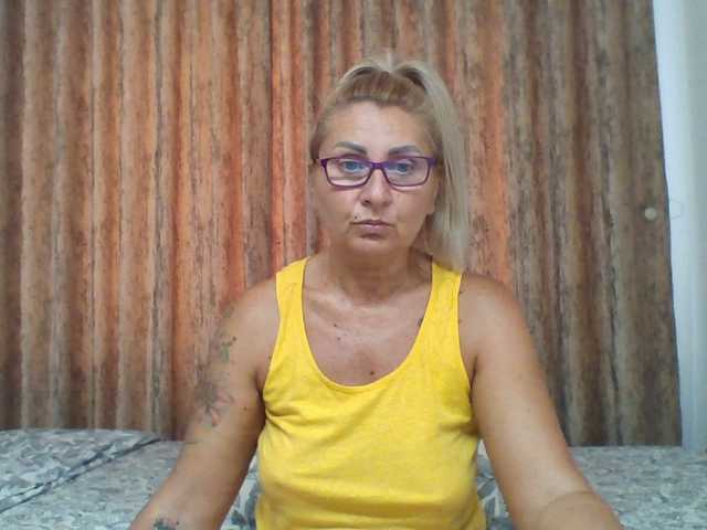 ChaudeEvely online show from July 14, 3:47 pm