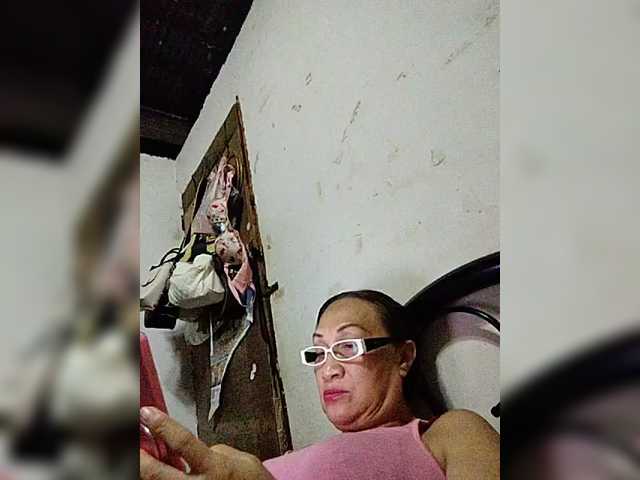 cherrywhite03 online show from August 7, 6:46 am