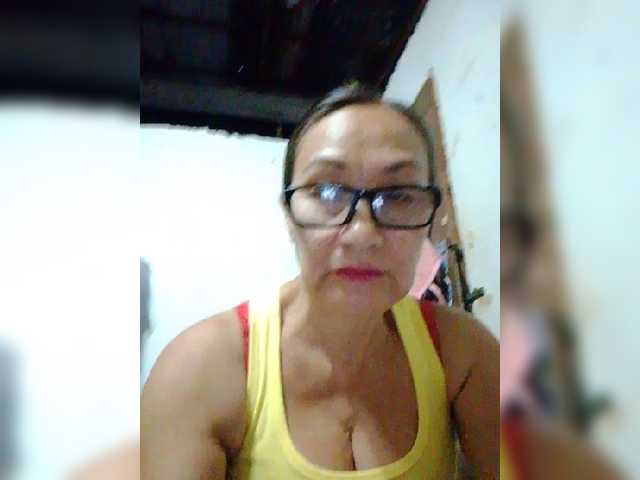 cherrywhite03 online show from August 7, 10:32 pm