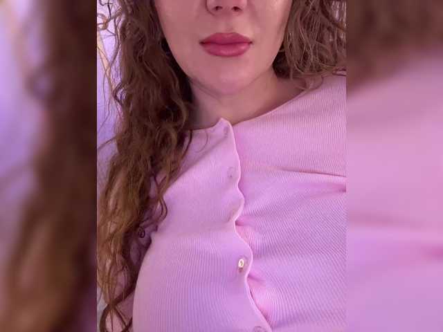 cherryygirl online show from April 17, 5:55 pm