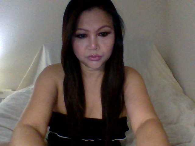 cindyvong online show from August 15, 4:49 am