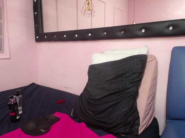 cintia7cute online show from August 6, 2:54 am
