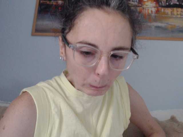 cleophee online show from September 3, 7:55 am