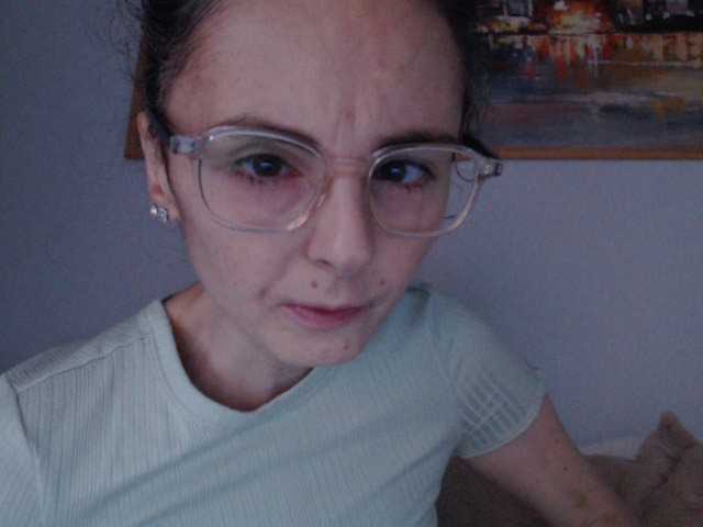 cleophee online show from September 4, 5:33 am