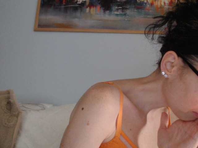 cleophee online show from September 7, 12:00 pm