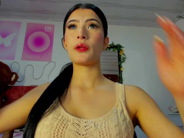cloe777 online show from August 4, 7:55 pm