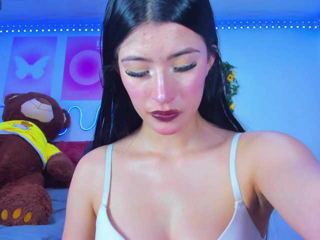 cloe777 online show from August 13, 8:01 pm