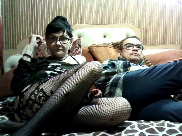 coupleofcoolx online show from June 22, 6:30 pm