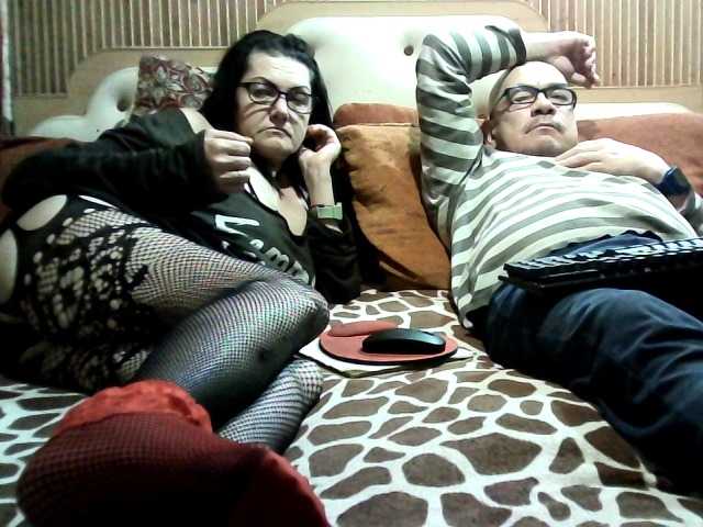 coupleofcoolx online show from June 24, 9:50 pm