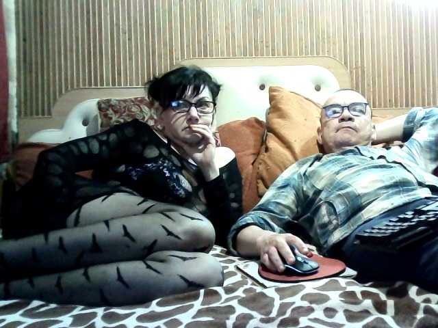 coupleofcoolx online show from June 26, 6:55 pm