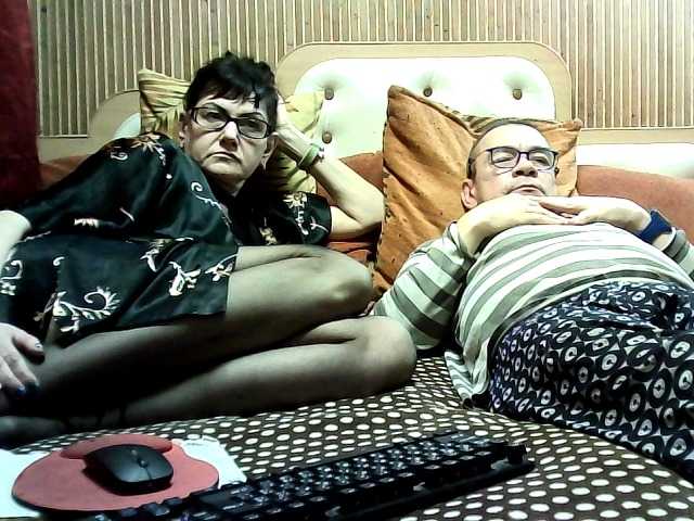coupleofcoolx online show from July 28, 9:10 pm