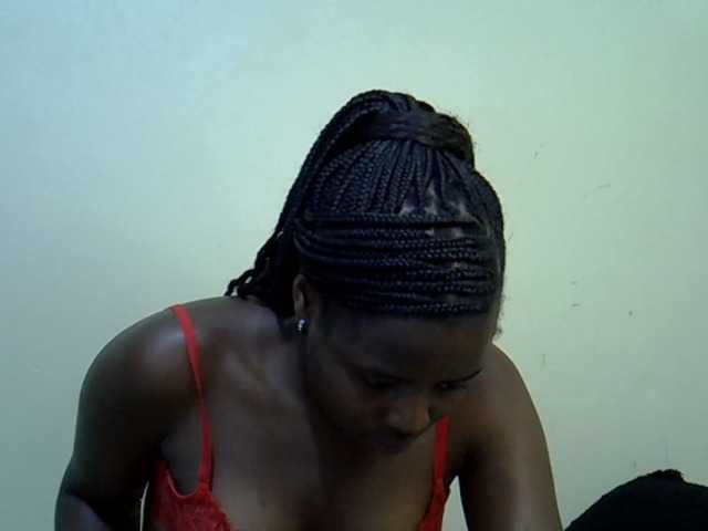 curvy-corazon online show from August 14, 7:28 pm