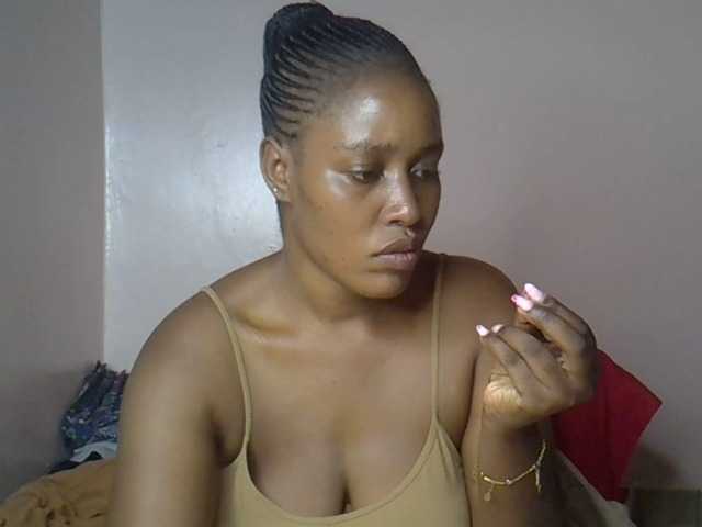 cute-africanah online show from August 13, 11:13 am
