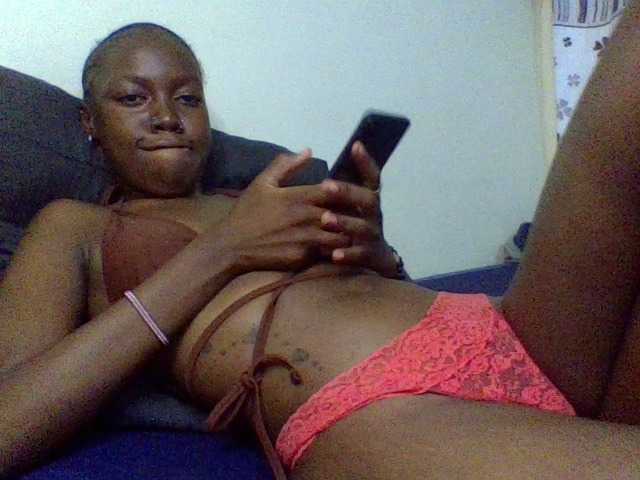 cute-lotty online show from July 16, 7:47 pm
