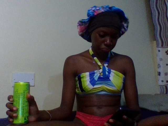 cute-lotty online show from July 20, 6:11 pm