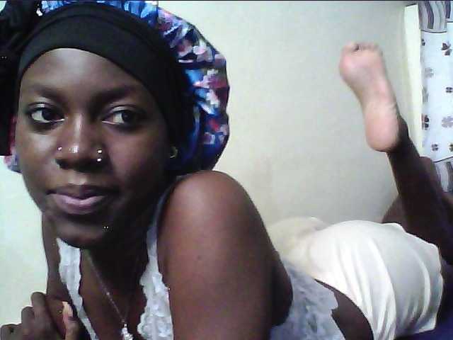 cute-lotty online show from July 29, 7:54 pm