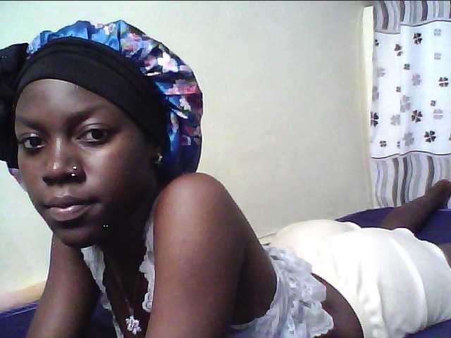cute-lotty online show from July 29, 10:06 pm
