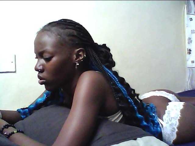 cute-lotty online show from August 8, 3:56 pm