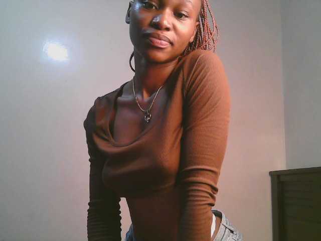 cute-tasha online show from August 2, 4:30 am