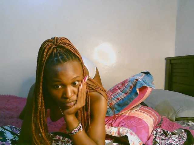 cute-tasha online show from August 8, 2:33 am