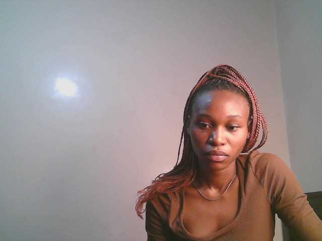 cute-tasha online show from August 10, 8:10 pm