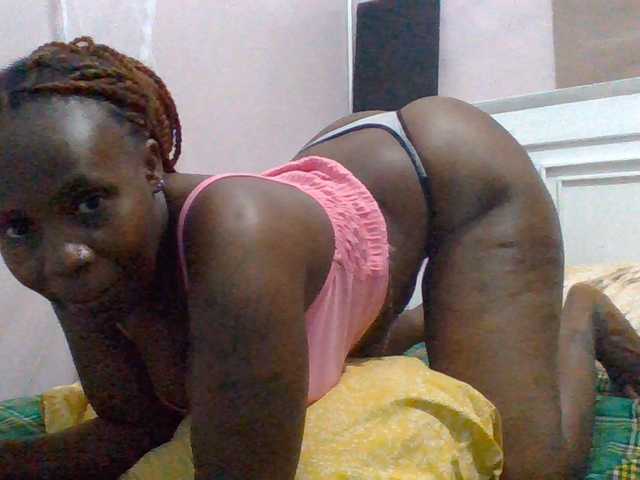 cutelizah online show from August 12, 5:04 pm
