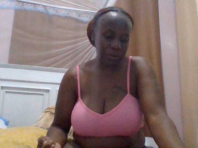 cutelizah online show from August 12, 8:44 pm