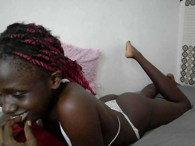 cutemona online show from August 13, 12:24 am