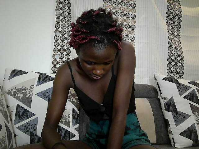 cutemona online show from August 15, 1:59 pm