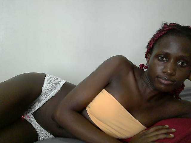 cutemona online show from August 15, 3:38 pm