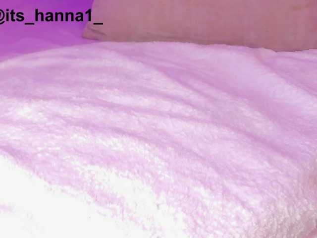 cutte-hanna18 online show from August 1, 1:00 am