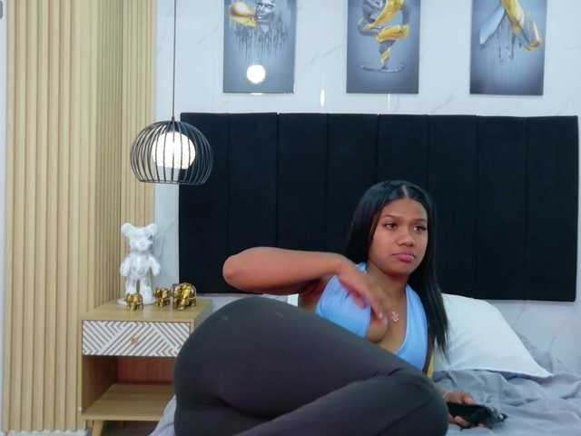 daddysneakin online show from July 28, 7:42 pm