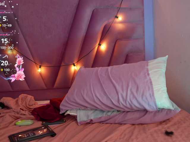 daddysneakin online show from August 2, 6:37 pm