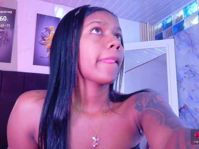 daddysneakin online show from August 5, 7:45 pm