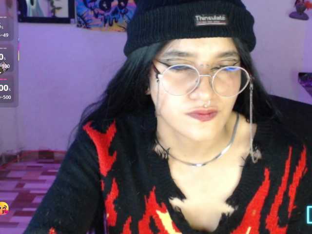 dakkohott online show from August 7, 11:10 am