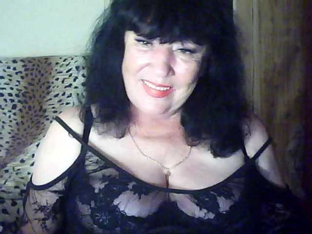 dame89 online show from August 10, 9:55 am