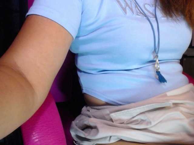 danielle-rose online show from August 12, 3:36 pm