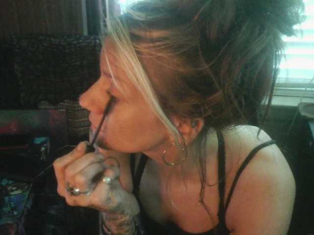 dankskank3 online show from March 24, 8:03 pm