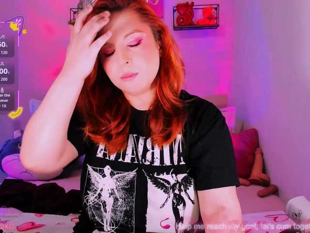 daphnne sweet online show from August 16, 3:21 am
