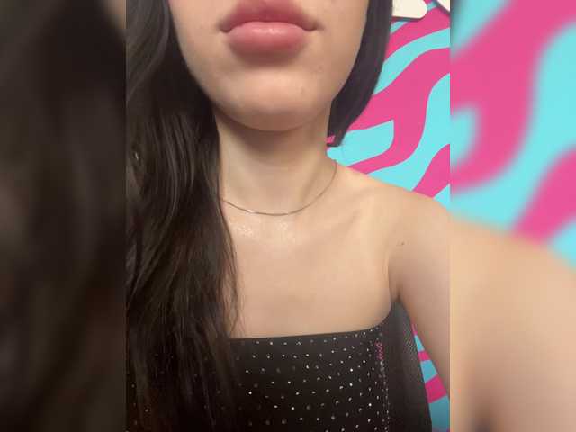 desdemonaaaa online show from August 2, 10:55 am