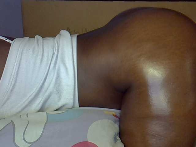 desirdoll23 online show from August 12, 3:03 pm