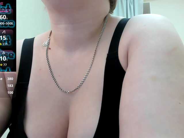 Dolories online show from March 1, 2:03 pm