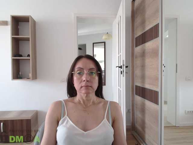 dulcesiomar8 online show from August 15, 10:19 am