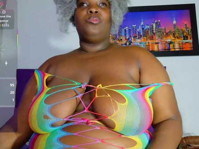 ebony-NeighborMoans online show from August 5, 6:33 am