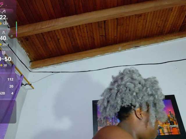 ebony-NeighborMoans online show from August 5, 7:39 am