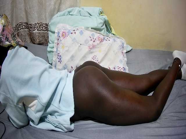 ebony-tasha1 online show from August 16, 2:15 am
