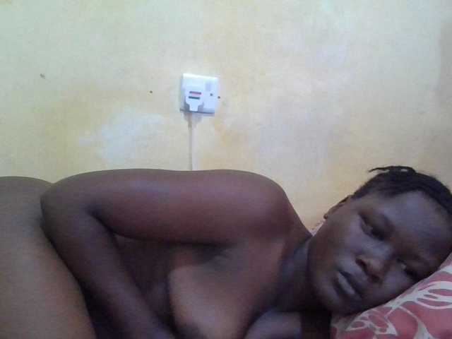 ebony-vannilah online show from August 14, 1:15 pm